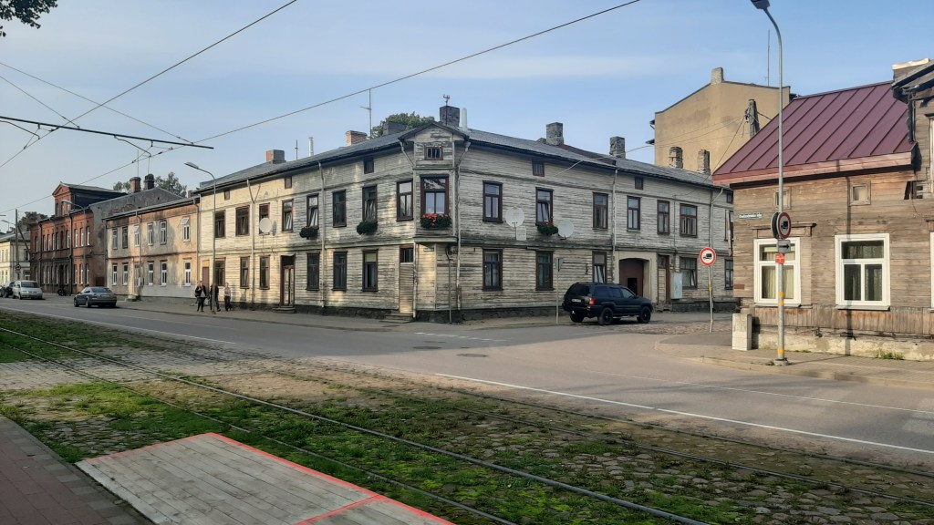 An Old Town&nbsp;Road